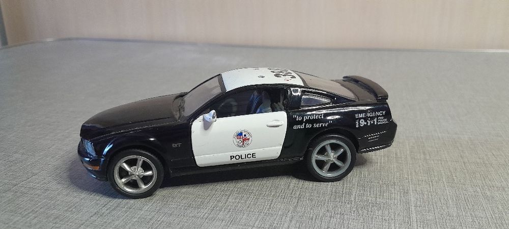 2006 Ford Mustang GT kt5091 1/38