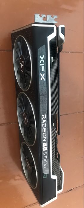 XFX Radeon RX 6700 XT б.у. на гарантии до 11.2023