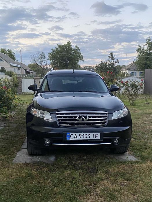 Infiniti fx35 не фарбований