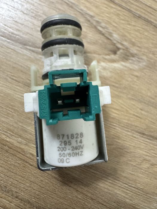 Elektrozawor zawor zasobnika soli zmywarka Bosch