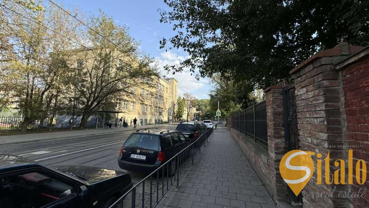 Продаж ексклюзивного будинку, вулиця Свєнціцького (Франка)