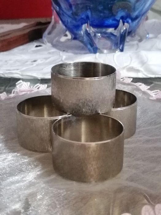 Argolas guardanapos prateadas