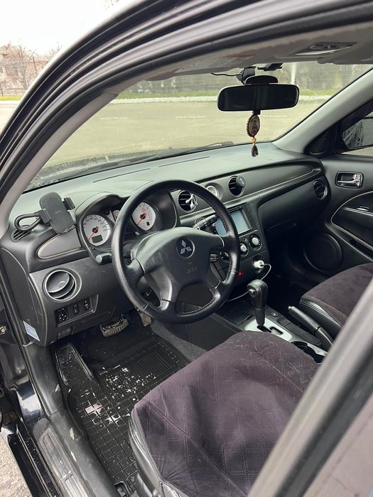 Продам Mitsubishi Outlander