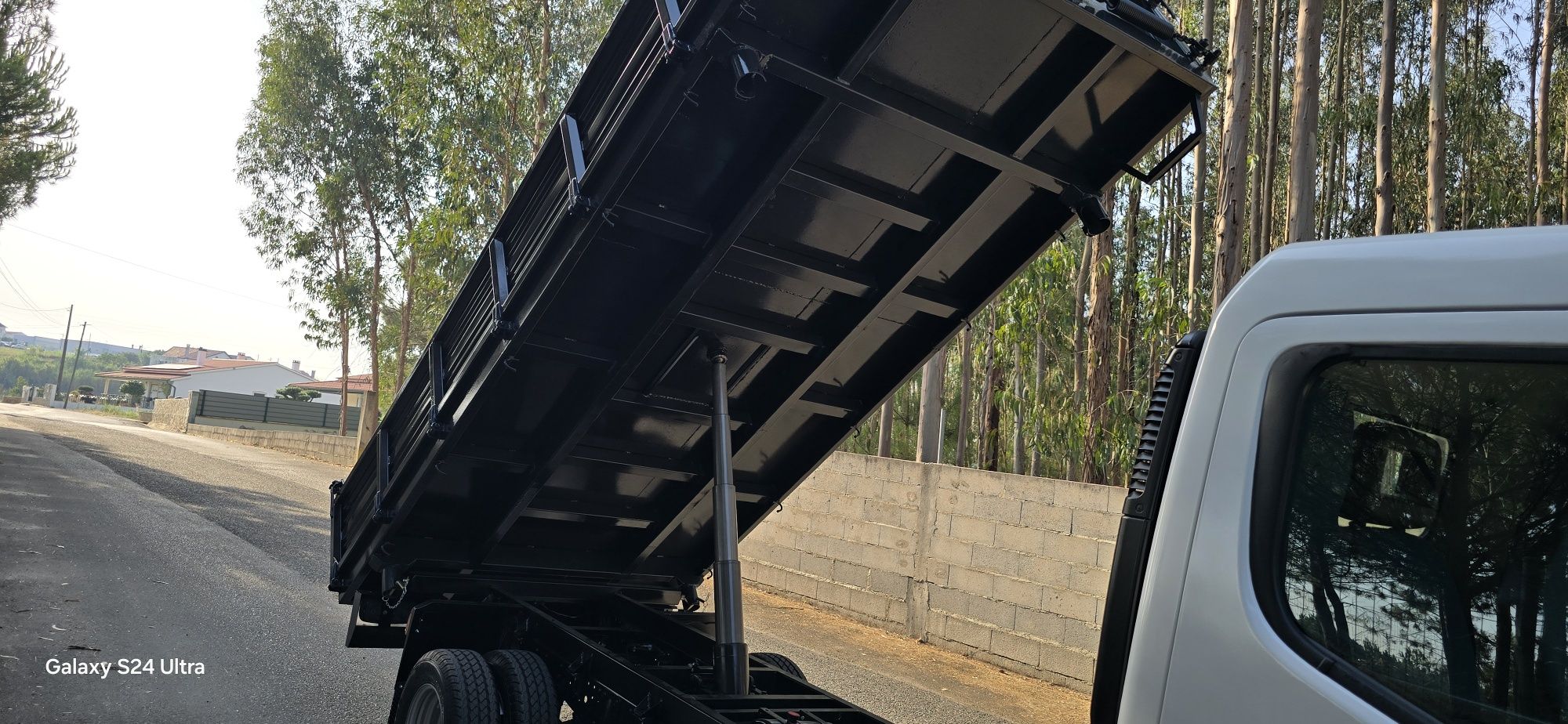 Mitsubishi Canter 3S13 Basculante