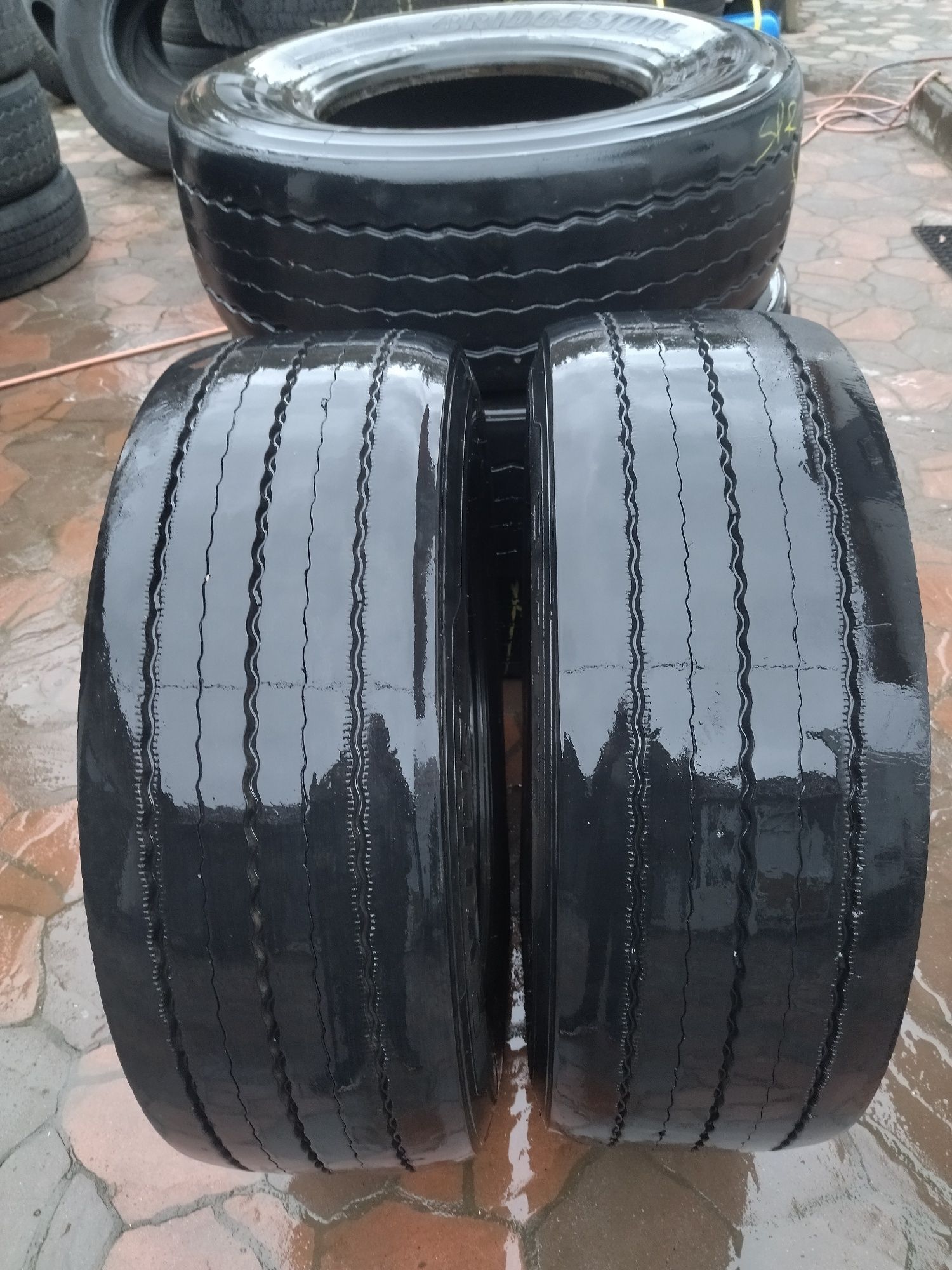 Шина 315/60 R22.5 Michelin X Line Energy