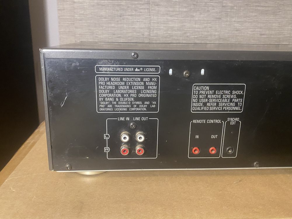 Magnetofon Technics RS-TR555