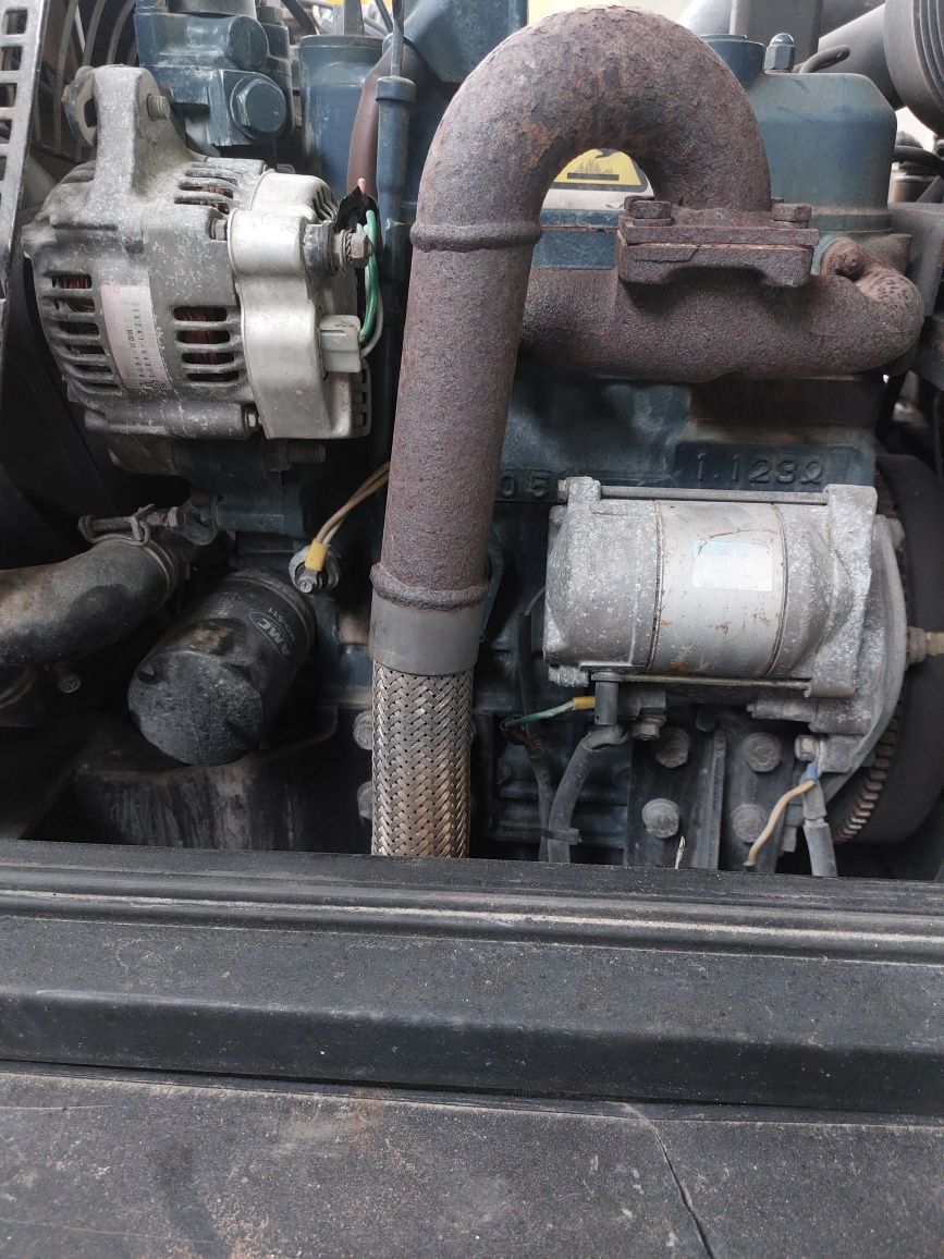 Motor kubota 3 cilindros