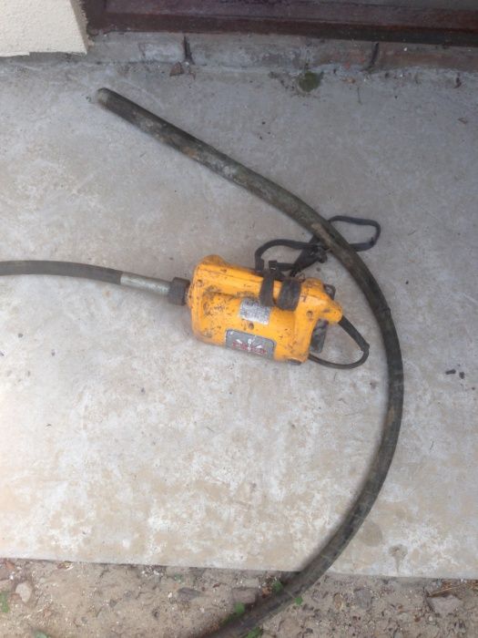 вибратор для бетона аренда