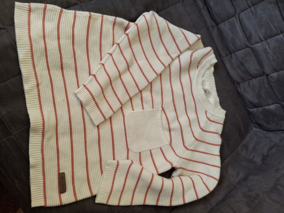 Sprzedam zestaw swetrów z H&M dla chlopca rozm 98/104