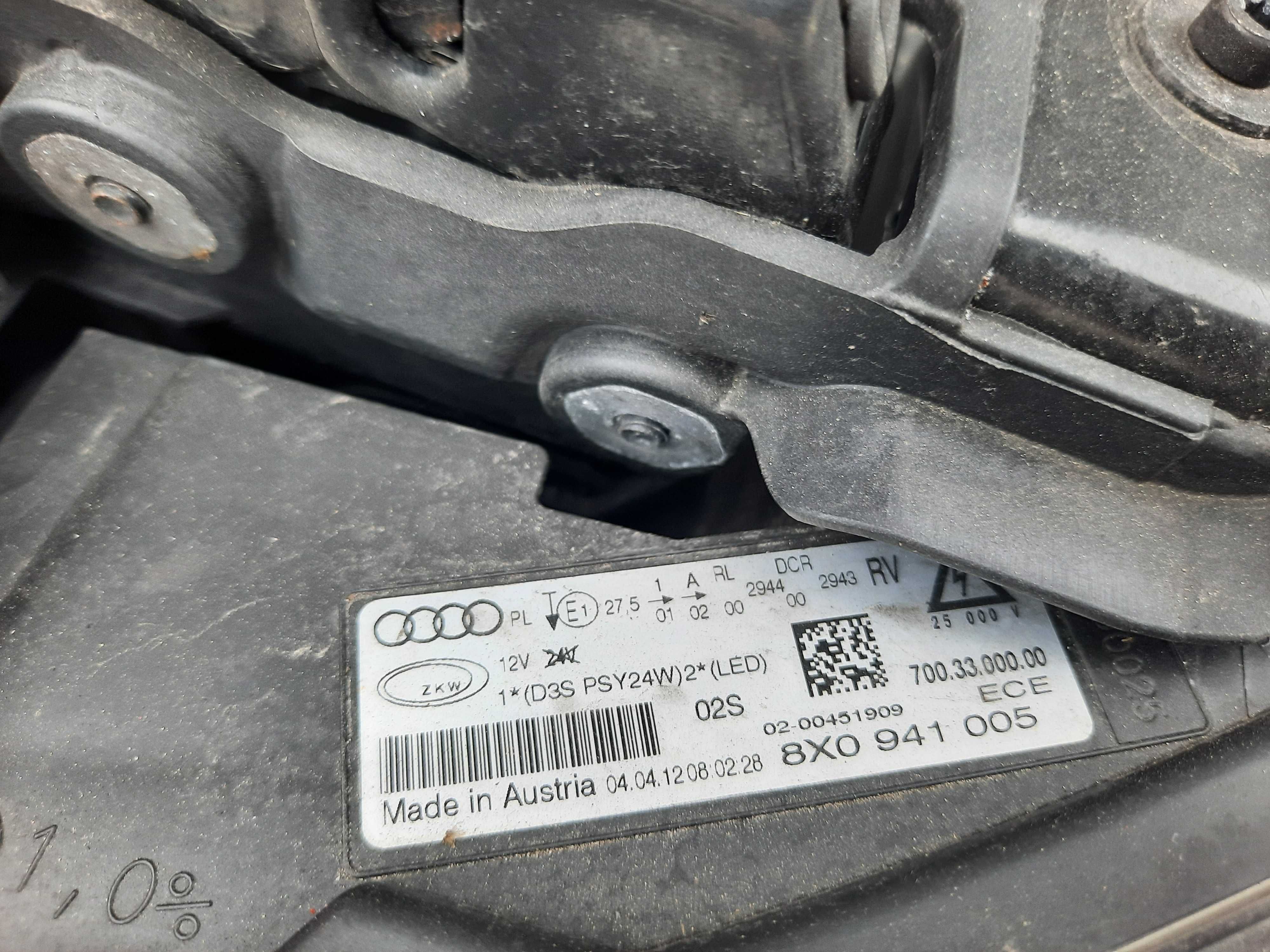 Lampa lewy przód 8X0.9410.05 Audi A1