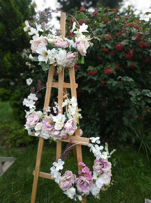 obręcze kwiatowe 3 szt, koła kwiatowe, dekoracja ślubna foto