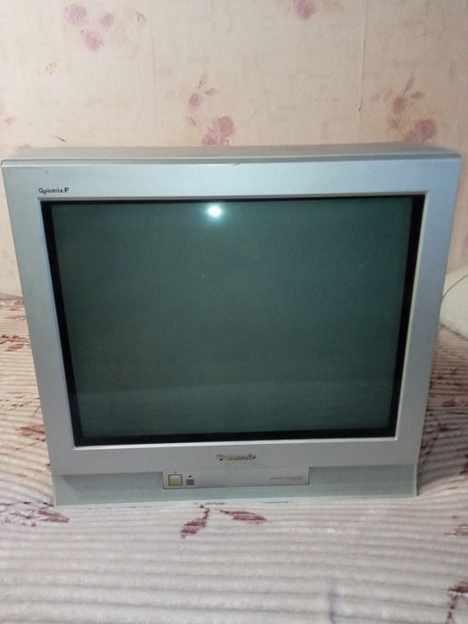 Продам телевизор Panasonic