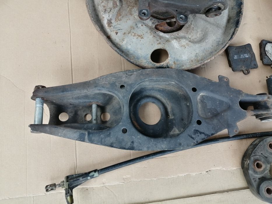 Задня цапфа, ступиця, речаг Mercedes benz C-CLASS W203 W210.