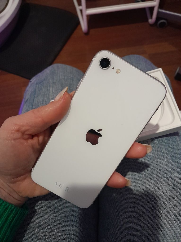 Iphone SE 2020 stan idealny
