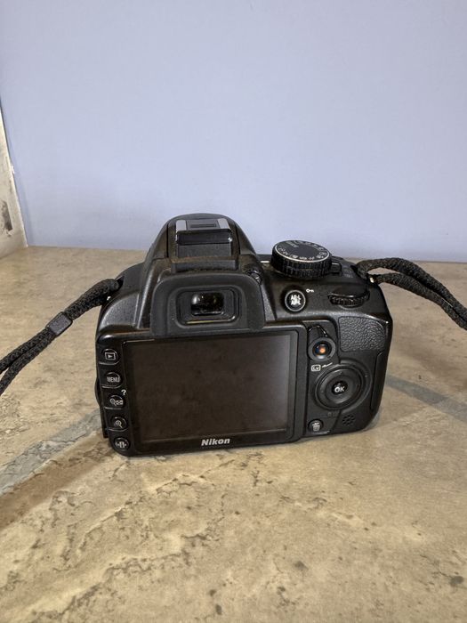 Фотоапарат зеркальный Nikon D3100