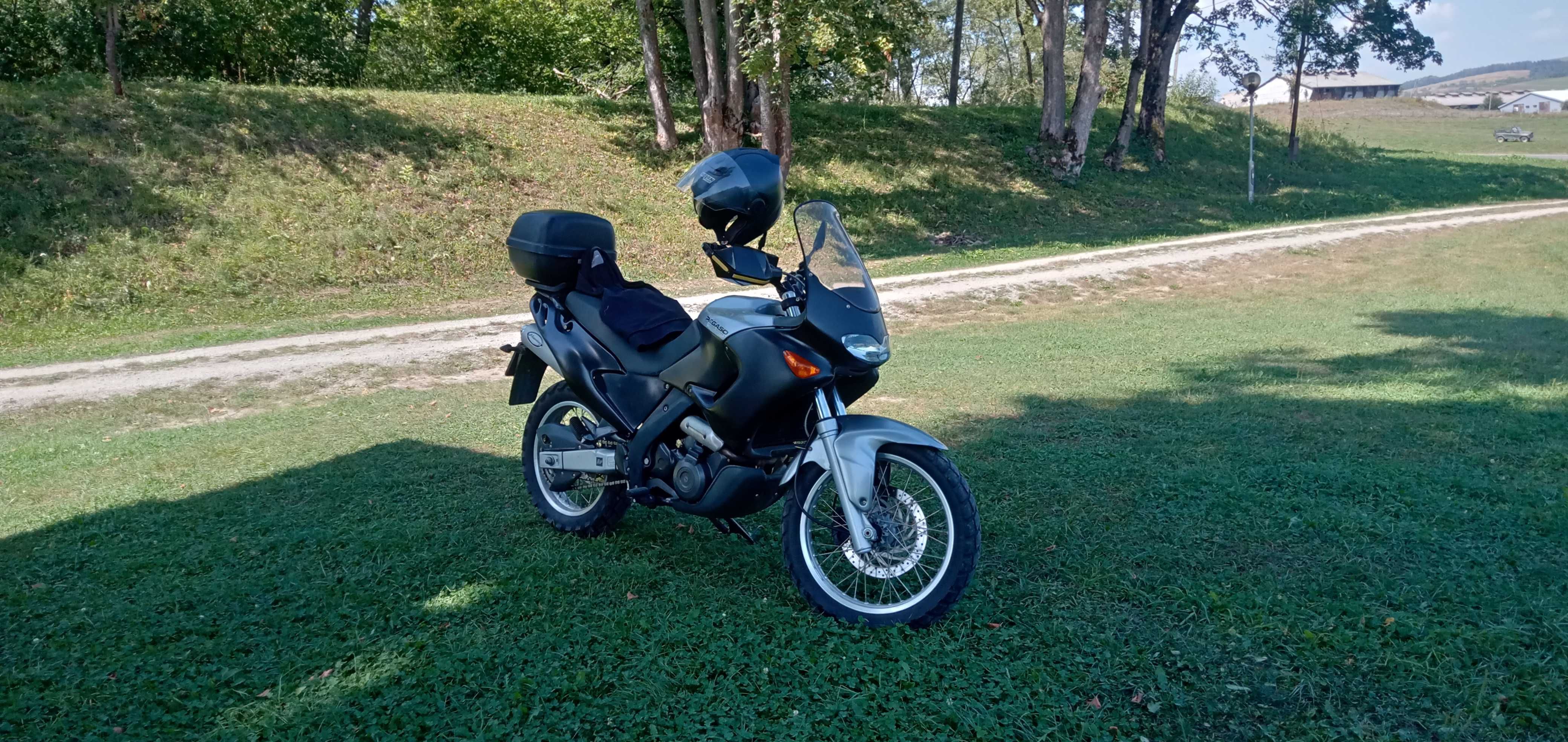Aprilia pegaso 650 ie