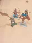 Bonecos antigos Britains