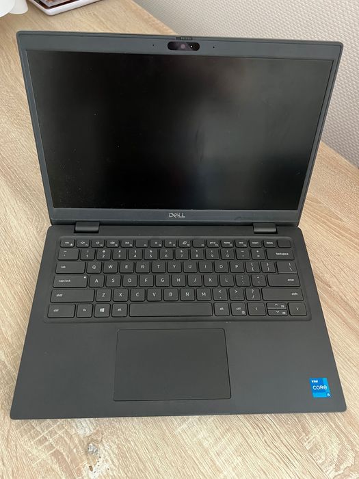 Ноутбук Dell Latitude 3420 2021 року з сенсорним екраном
