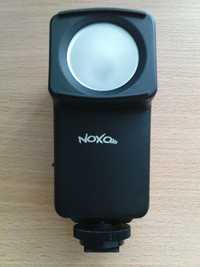 Lampa nakamerowa firmy Noxo 15W dedykowana do akumulatorów CGA-DU21