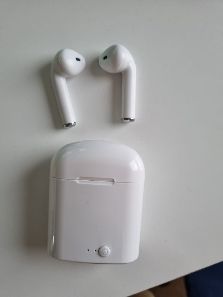 Słuchawki bezprzewodowe LedWood bluetooth douszne