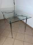 Mesa em vidro
