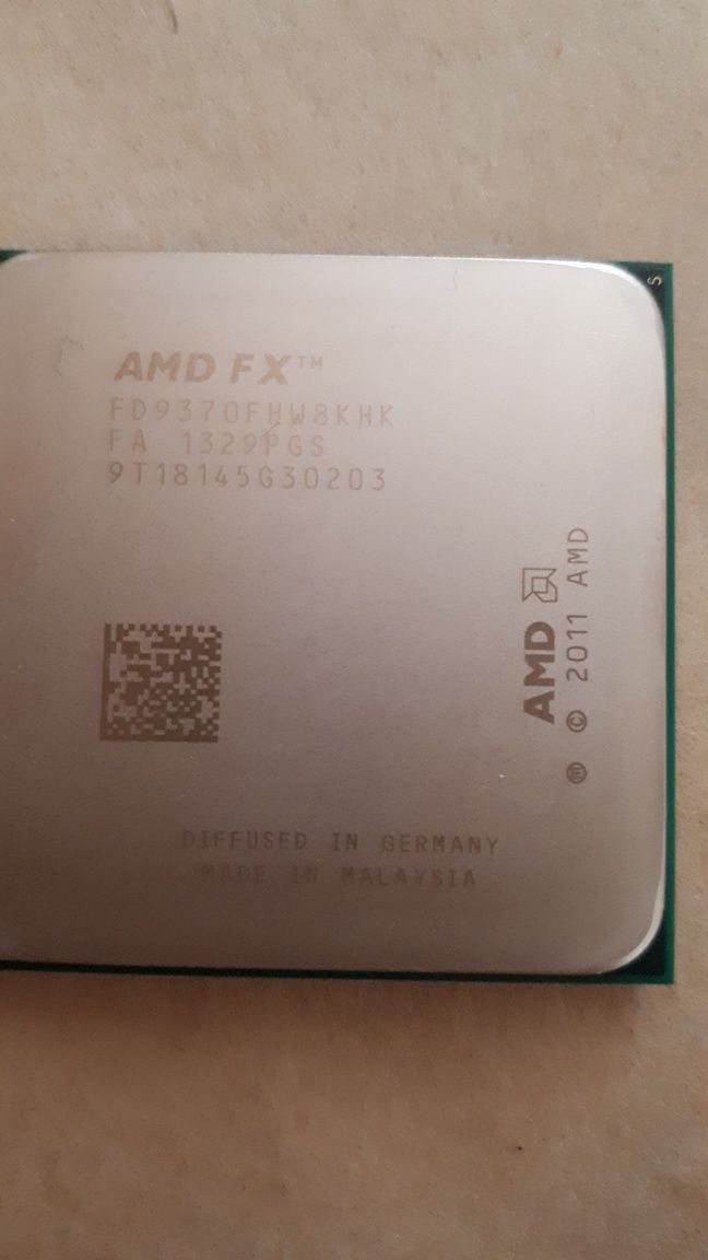 Продам процессор  AMD FX  - 9370. AM 3 +,