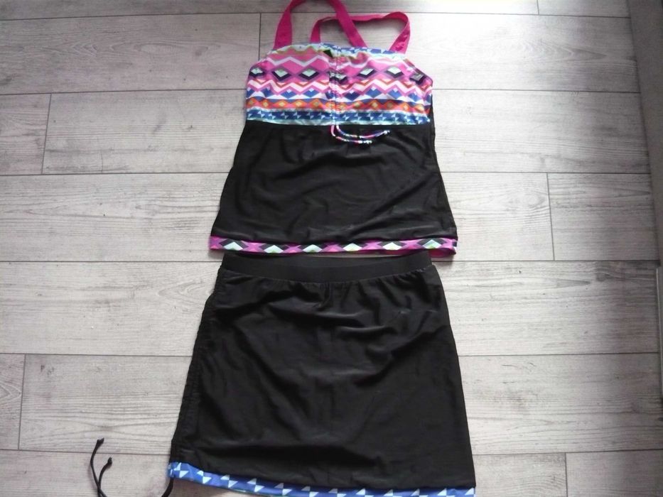 kostium kapielowy spódnico-majtki 38/40 shein