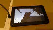 Tablet NAVON T4 uruchamia się pod lamowarką