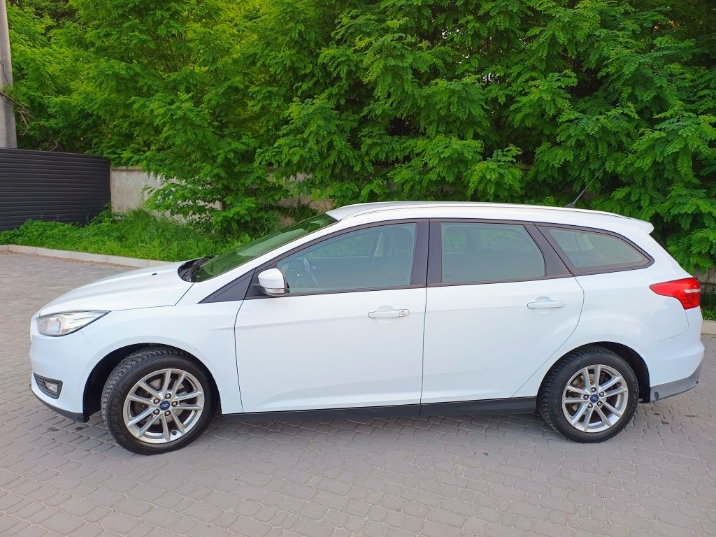 Ford focus універсал