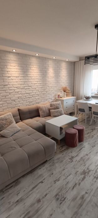 Umeblowane Stylowe 2-pokojowe mieszkanie 1 Piętro, Duży Balkon