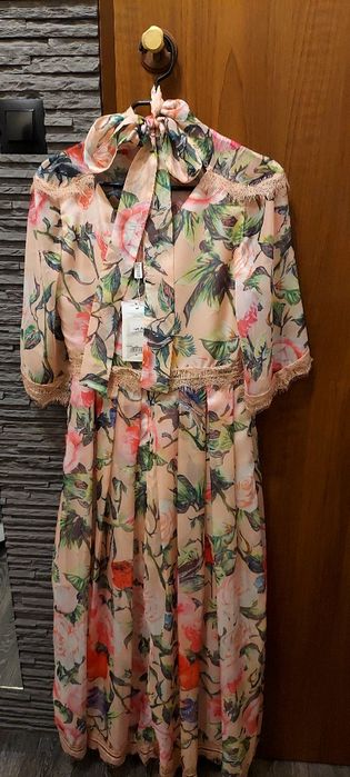 Sukienka koktajlowa lavard yoshe S/36