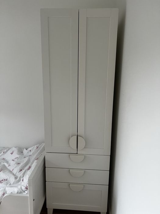 Zestaw mebli dziecięcych IKEA – Biały komplet w super stanie!