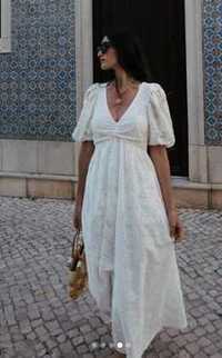 Zara biała sukienka maxi haftowana XS
