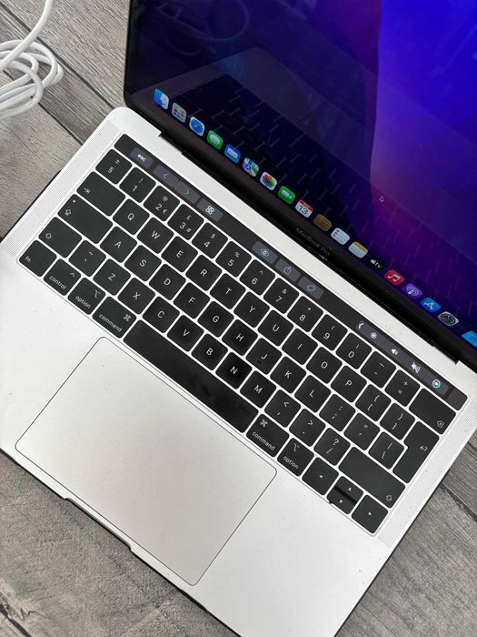 MacBook PRO 13,3'' 2019r