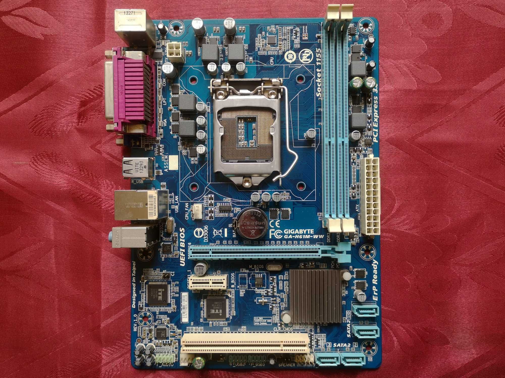 Материнська плата Socket 1155 Gigabyte GA-H61M-WW