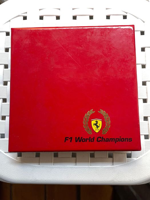 FERRARI LIMITED EDITION BALLPOINT PEN PIN SET 2002 F1 WORLD CHAMPION