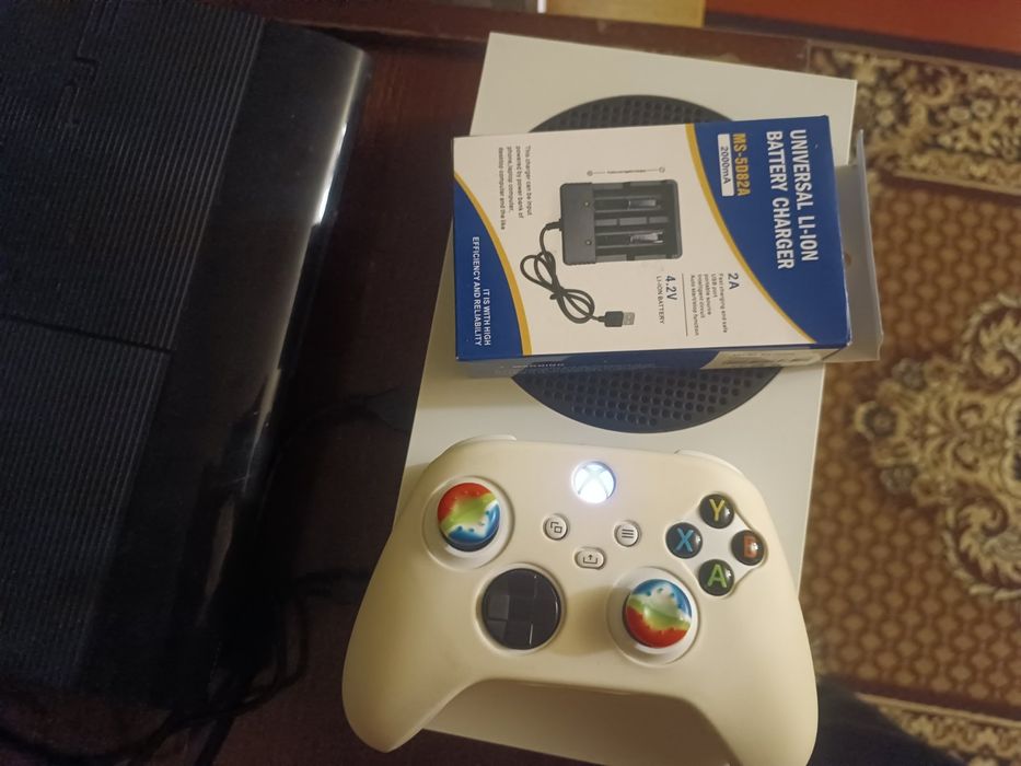 Xbox series s с играми+акамуляторы