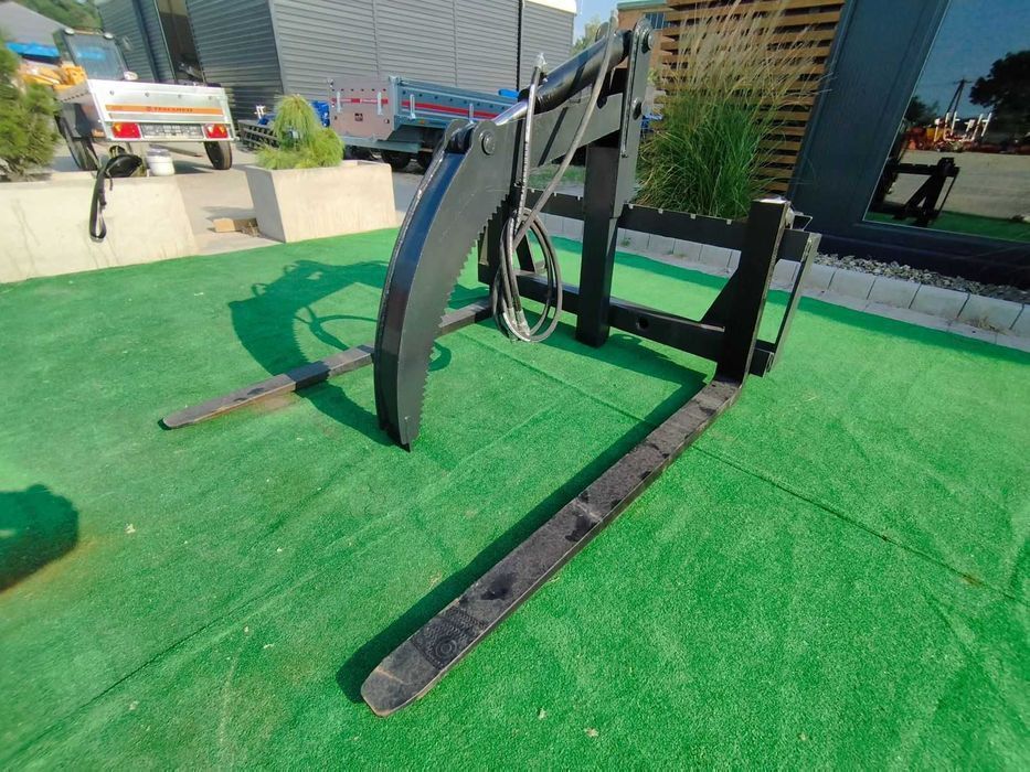 Pazur Chwytak do drewna na paleciak ładowacz czołowy FEM2