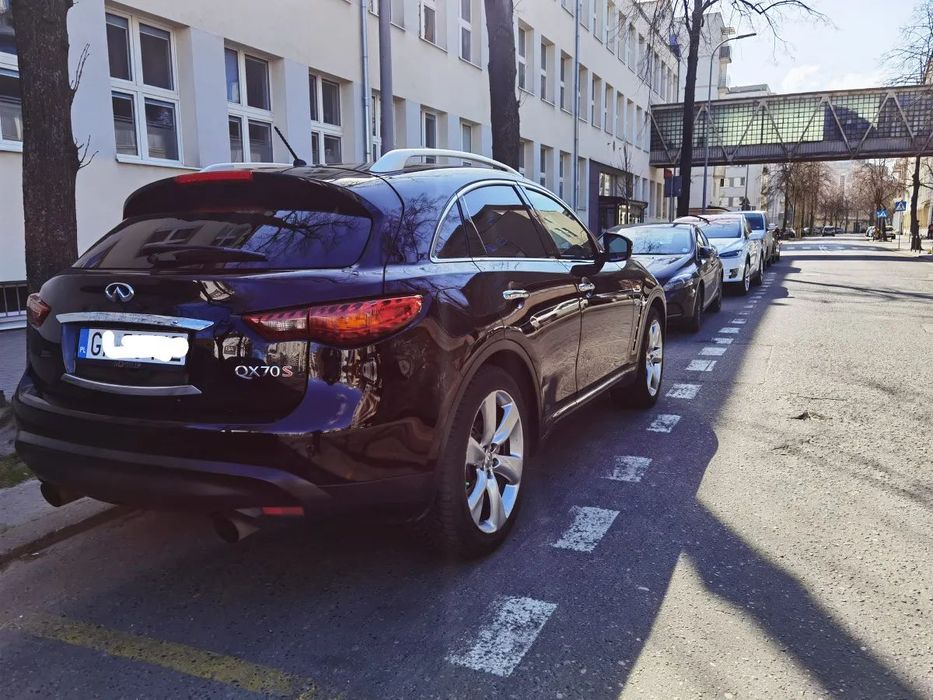 Infiniti QX70 QX70S 5.0 V8, FV23% , sportowy wydech, ceramiczne klocki tarcze - opis
