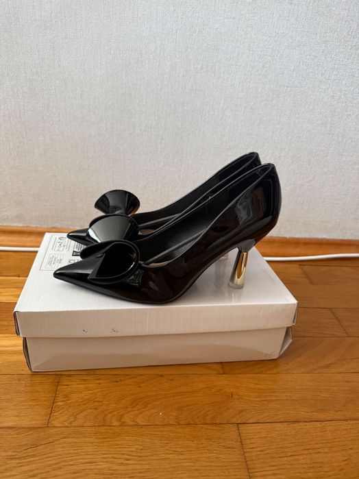 Продам нові туфлі