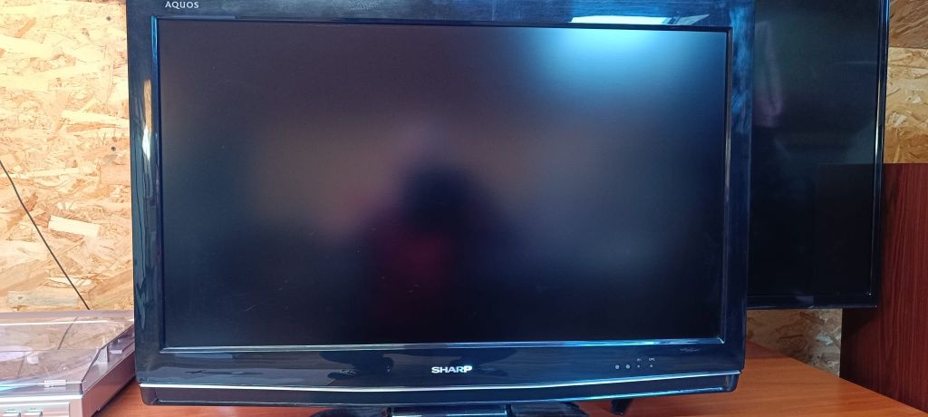 Telewizor Sharp 32 cali