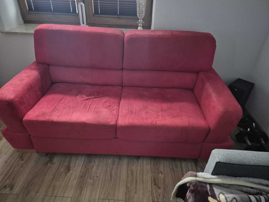 Oddam sofę i kanapę.