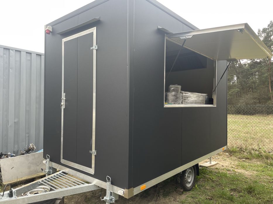 Przyczepa gastronomiczna 3,5m  wynajem