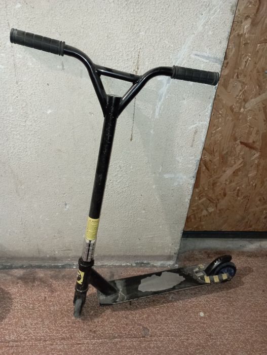 Трюковый самокат