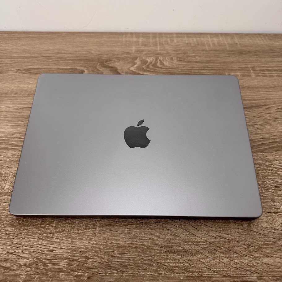 Macbook Pro 14" 2021 M1 Pro/16Gb DDR5/SSD 512Gb акб: 95% (код: M0562)
