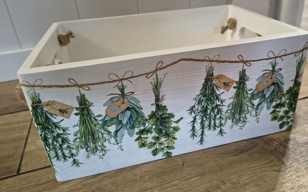 Skrzynka drewniana zioła