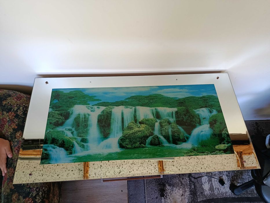 Obraz podświetlany PRL efekty