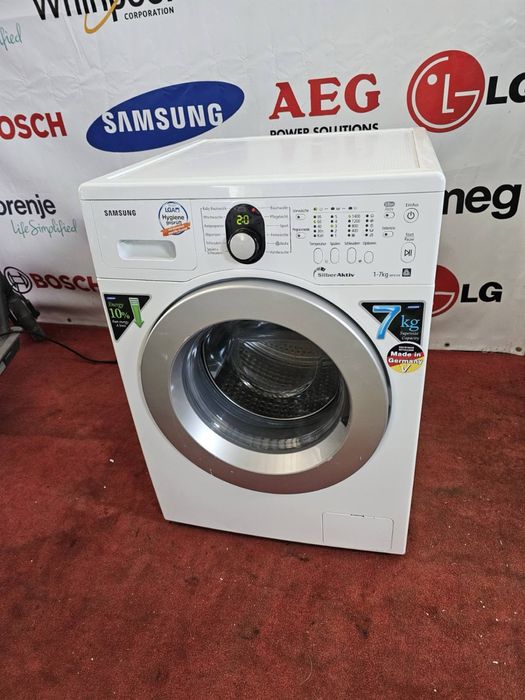 Пральна машина з баком Bosh модель Avantix 7