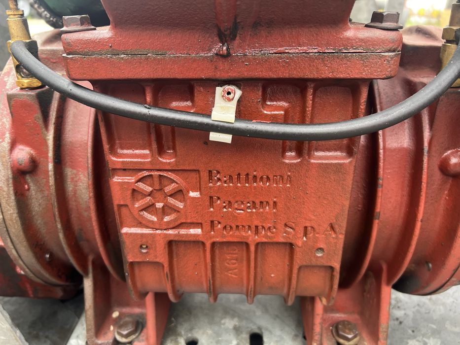 Wóz asenizacyjny beczkowóz  17 tyś. Resor dyszel i oś skretna oś ocynk