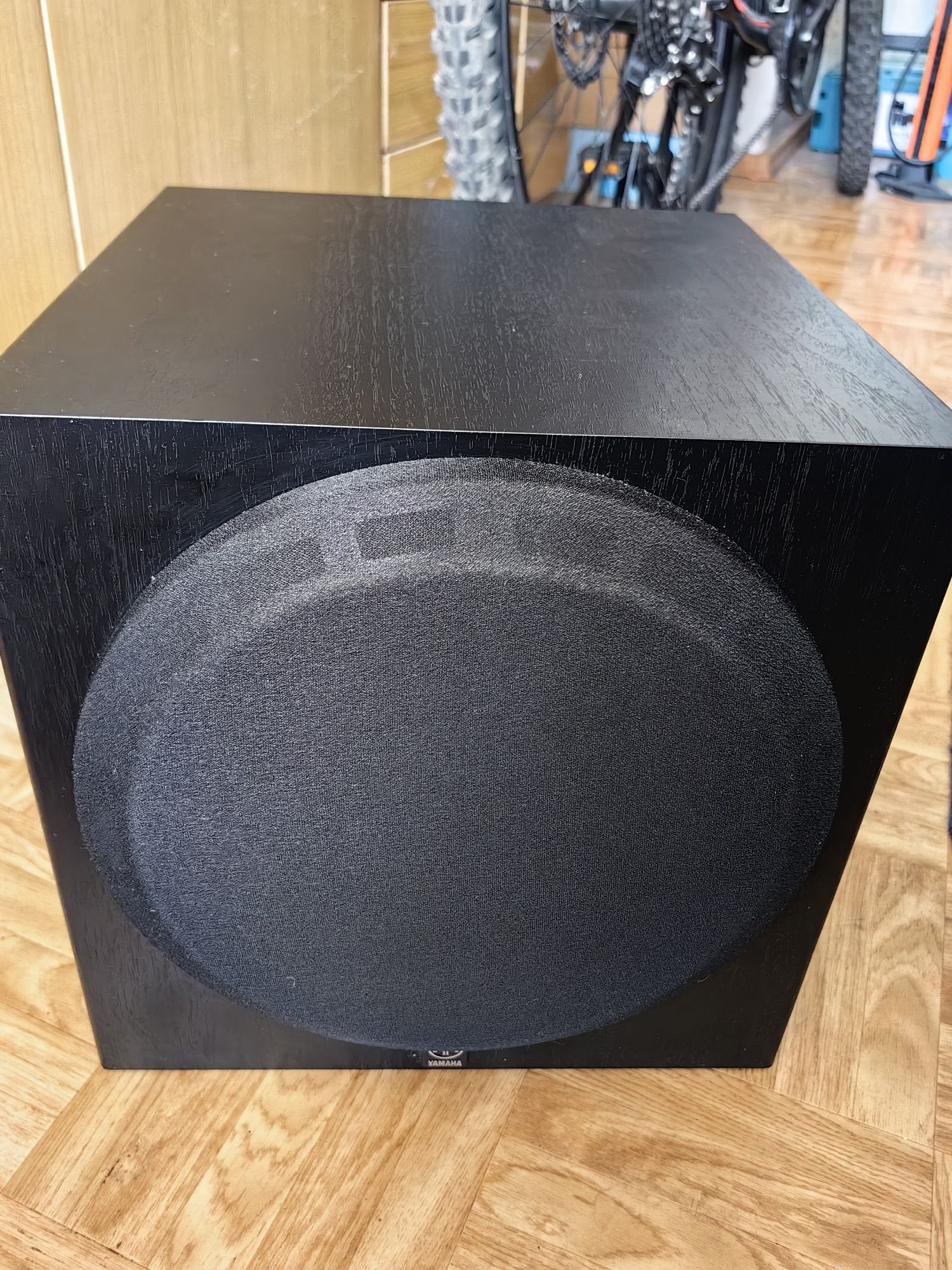 Subwofer YAMAHA YST-SW012